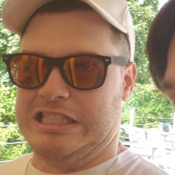 Meet your Posher, Joey - Picture 1 of 1